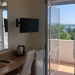 борко 2*
