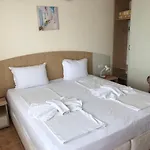 борко