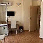 борко Къща за гости 2*