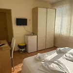 борко