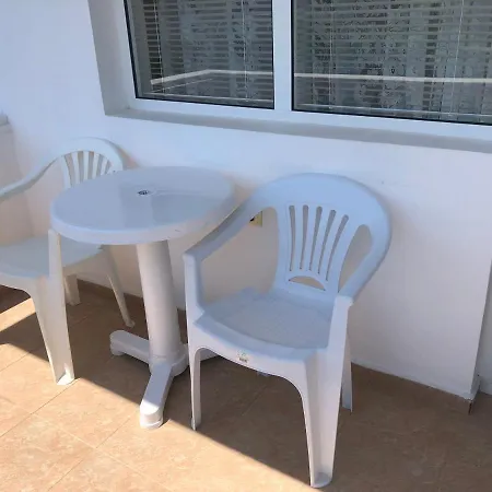 Borko 2* Πριμόρσκο